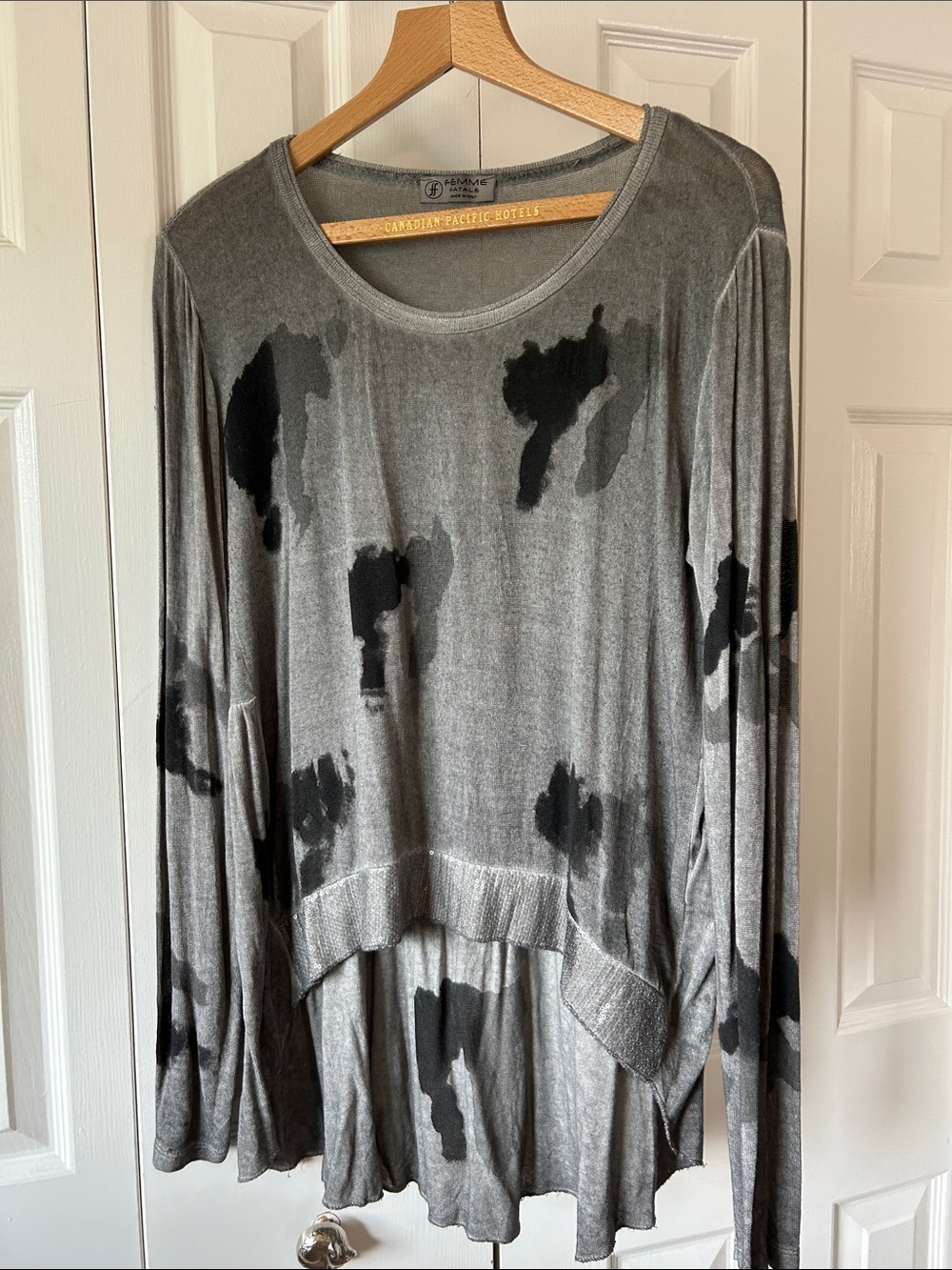 Silk/ cotton blend Long Sleeve high low Top with sequence detail.